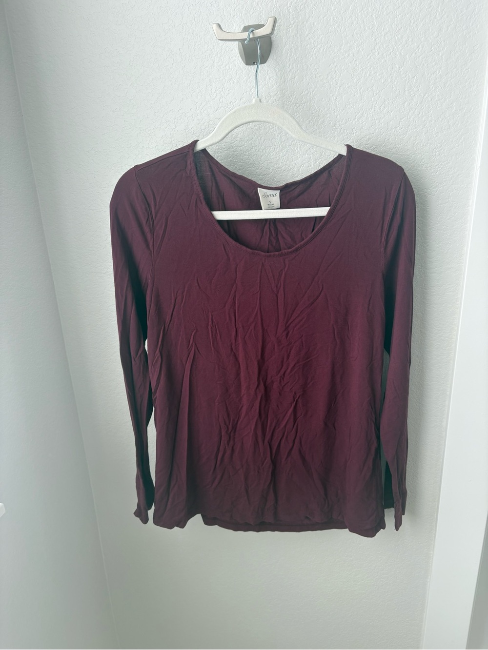 Soma Long-Sleeve Scoop Neck Top - Wine/Burgundy